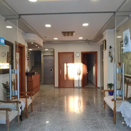 Marie Hotel