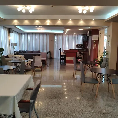 Marie Hotel