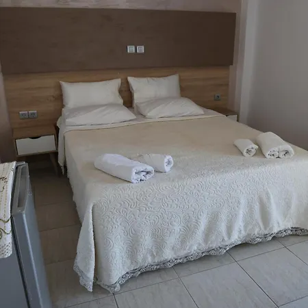 Marie Hotel