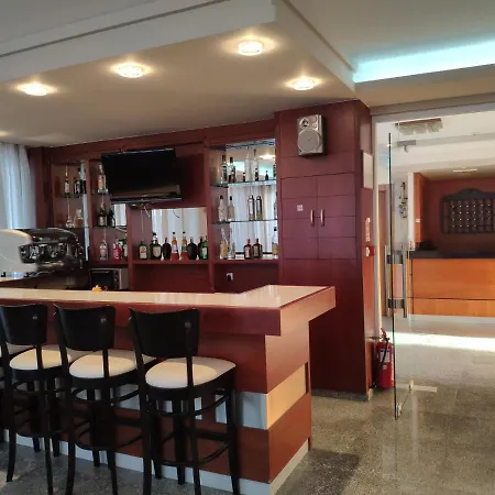 玛丽酒店 科斯镇