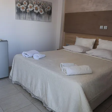 Marie Hotel 2*